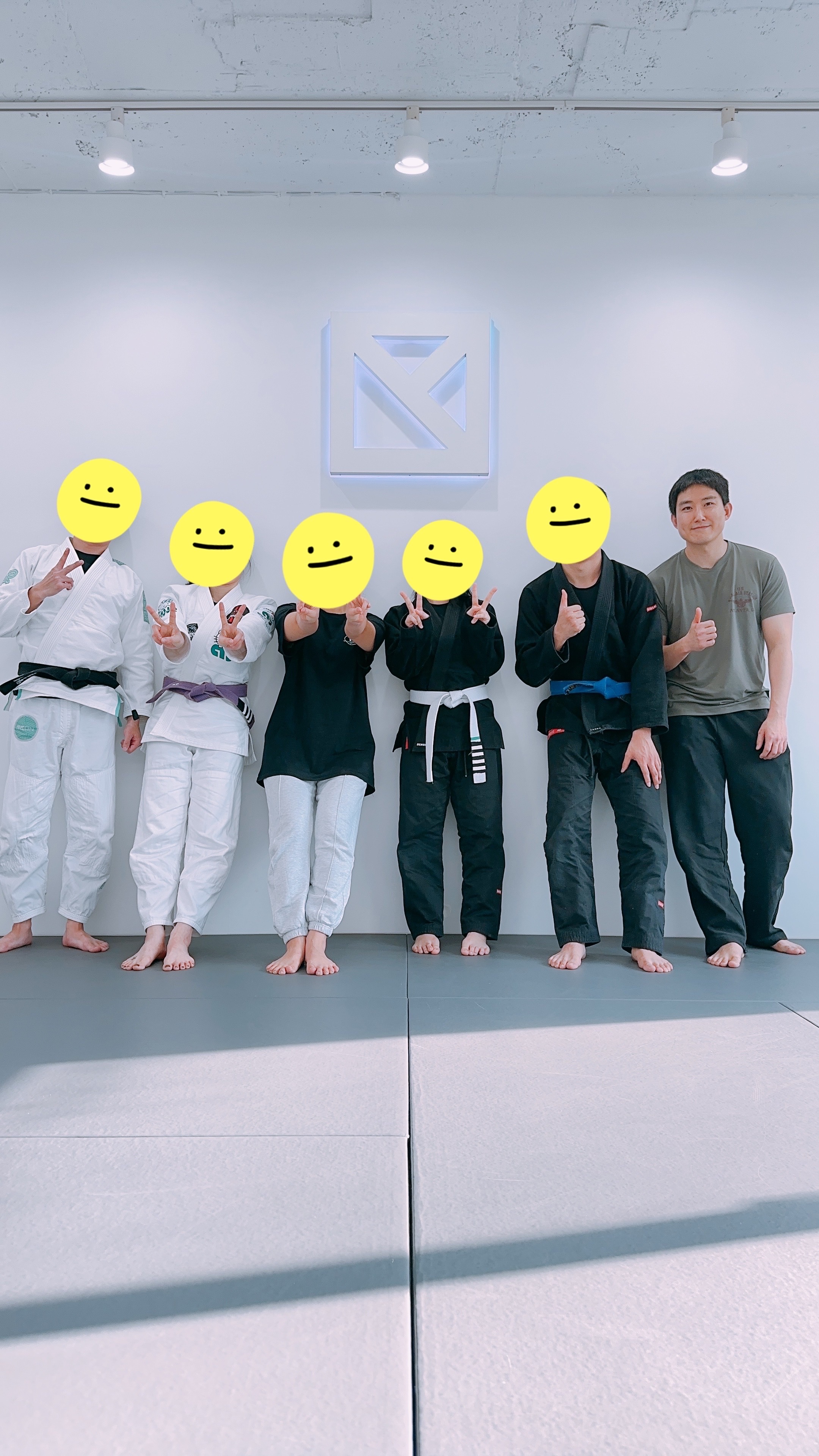 Group photo after the trial